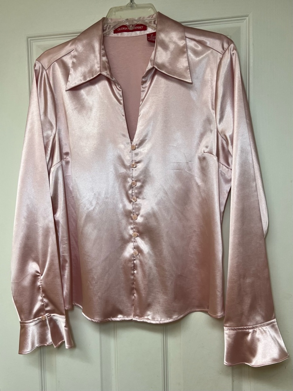 Gloria Vanderbilt Satin Hook-Eye Front Blouse in Blush Pink